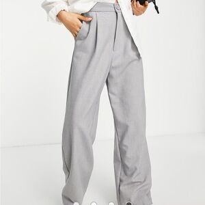 Stradivarius Petite wide leg trousers in grey // size 2